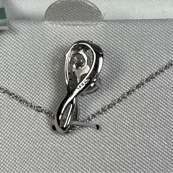 Intertwined My Friend / My Love sterling silver pendant with Swarowski Zirconia - Picture 3 of 9